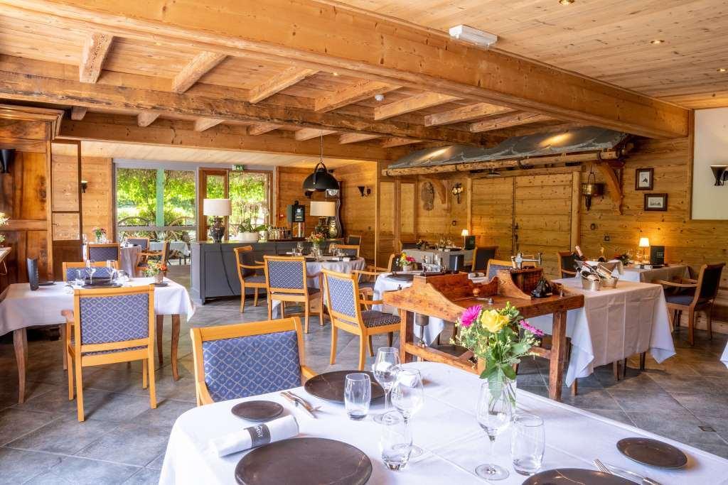 Brit Hotel Florimont Saint-Ferréol Restaurace fotografie