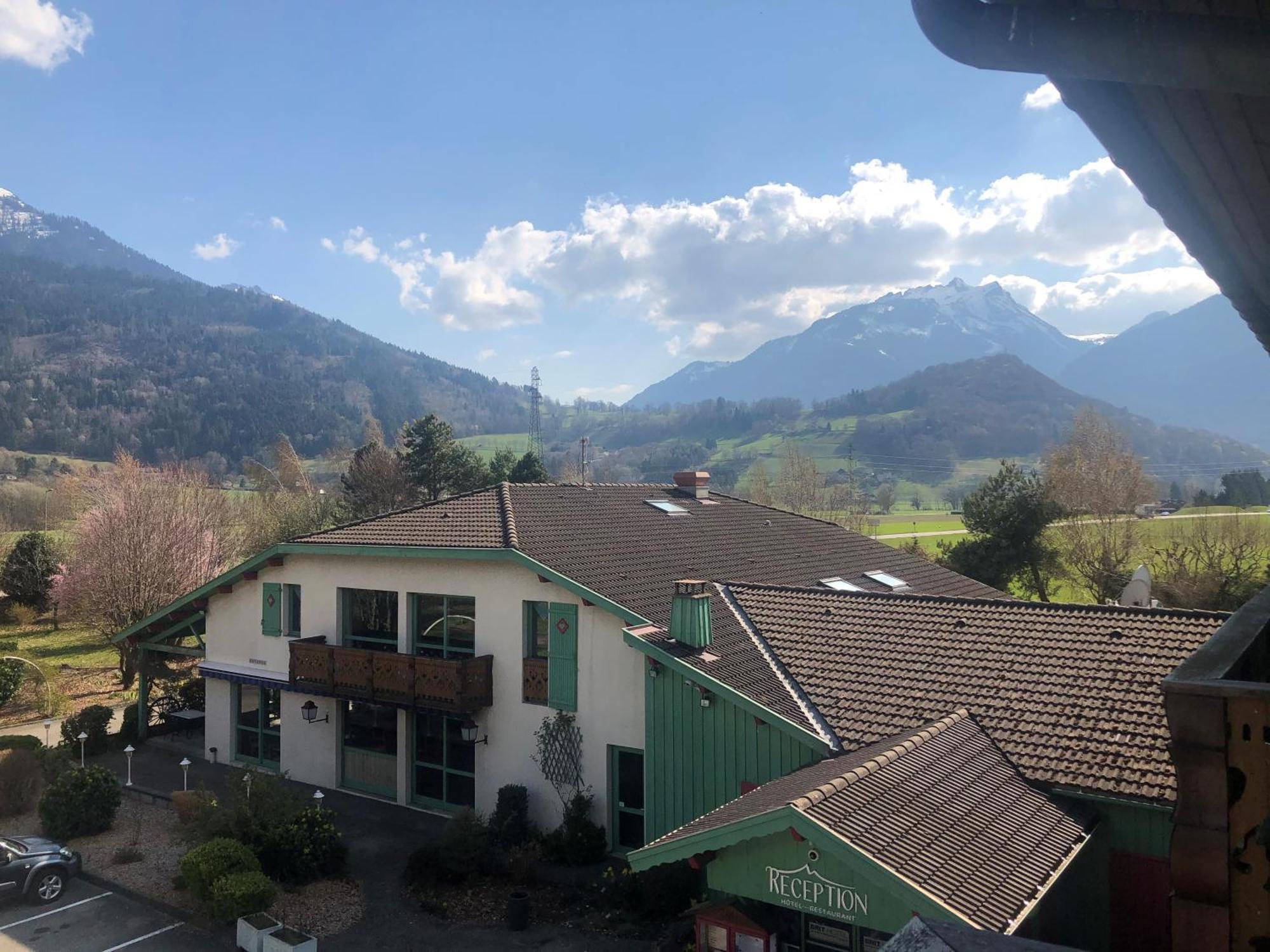Brit Hotel Florimont Saint-Ferréol Exteriér fotografie