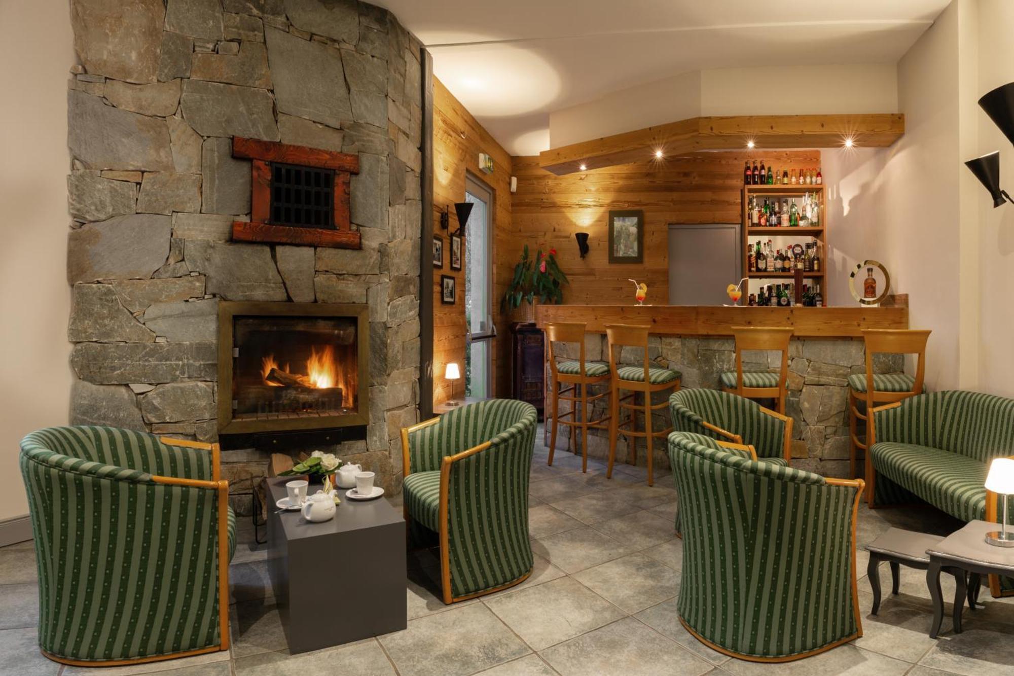 Brit Hotel Florimont Saint-Ferréol Exteriér fotografie